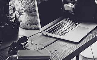 开云体育在线-澳大利亚网球队鏖战意大利网球队，西西帕斯绝境逆转